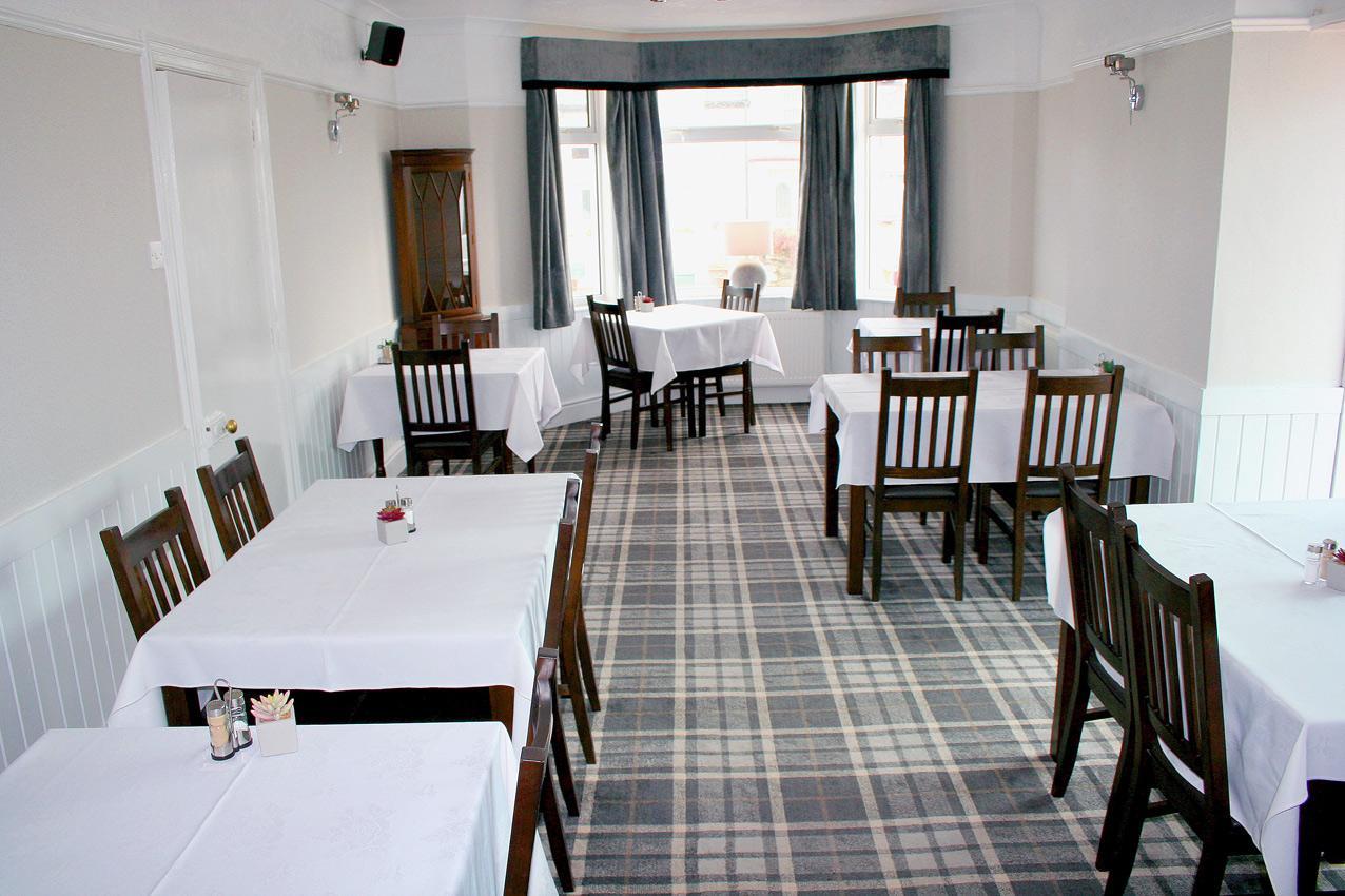 Woburn Hill Hotel Cemaes Exterior foto